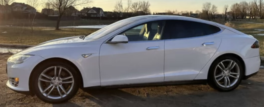 Топ электромобилей Tesla Model S